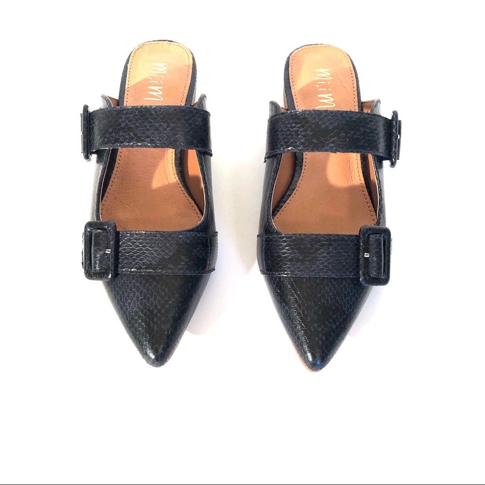 Beautiful Navy snake skin open back mules w Bickel - Picture 3 of 4